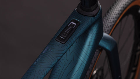 CUBE NUROAD HYBRID C:62 SLT 400X NEW 